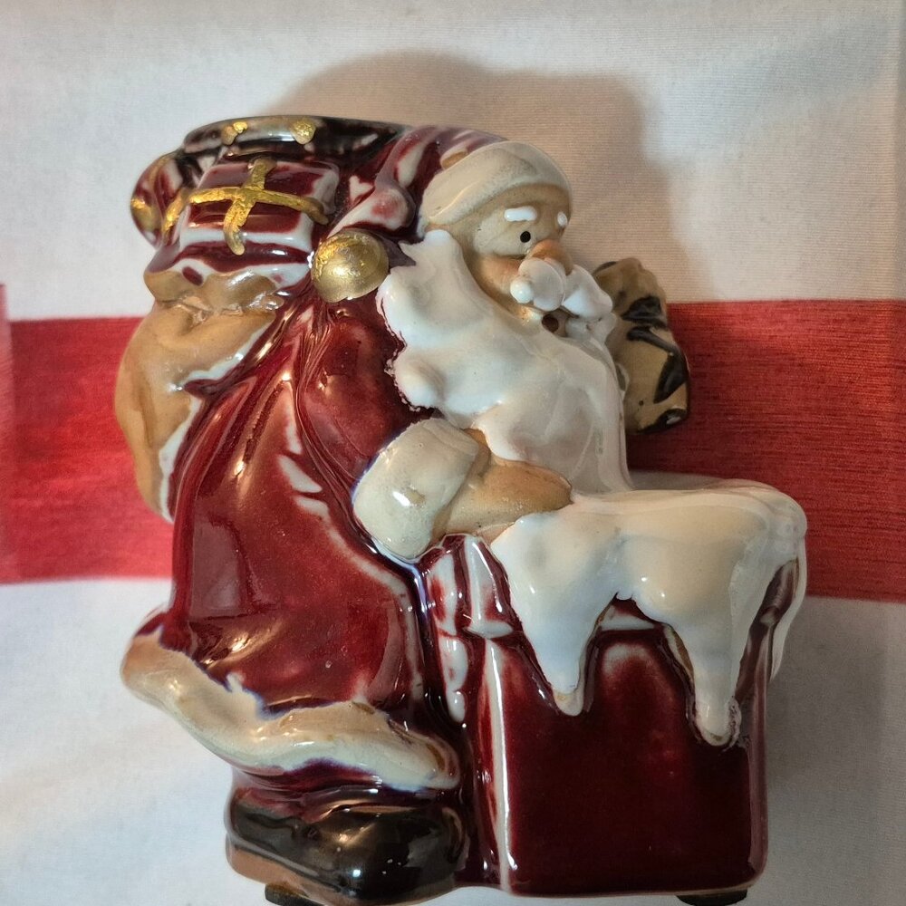 Santa Claus Candle Holder With Toy Sack, Seagull Studios Canadian Holidays Love*